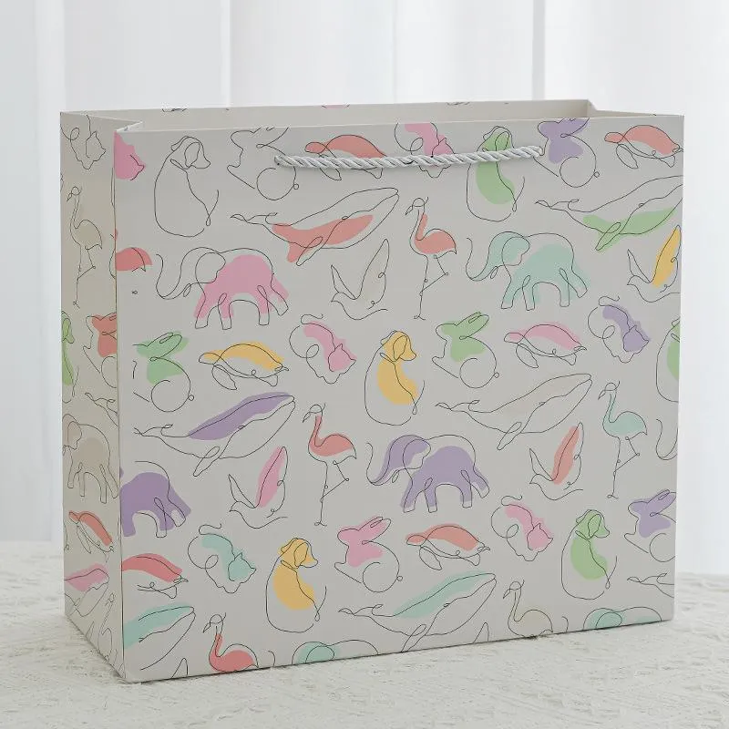 25pcs 14x15x7cm Creative Cartoon Paper Gift Bags Tote for Students Birthday Parties