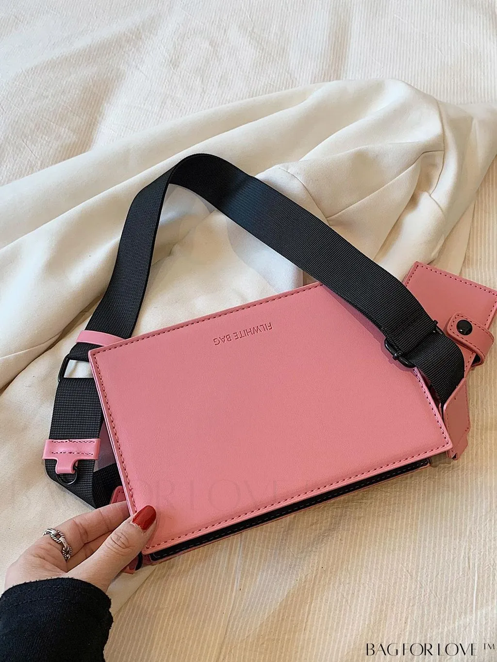 BagForLove - Chic Pink Box Bag: Stylish and Versatile for Everyday Wear