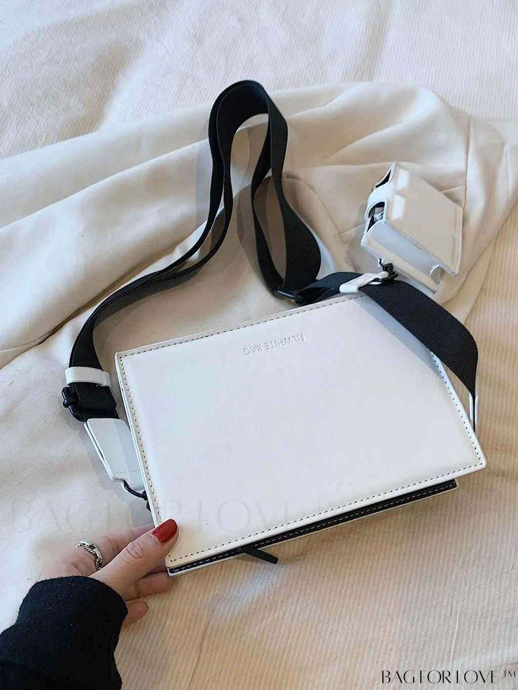 BagForLove - Chic Pink Box Bag: Stylish and Versatile for Everyday Wear