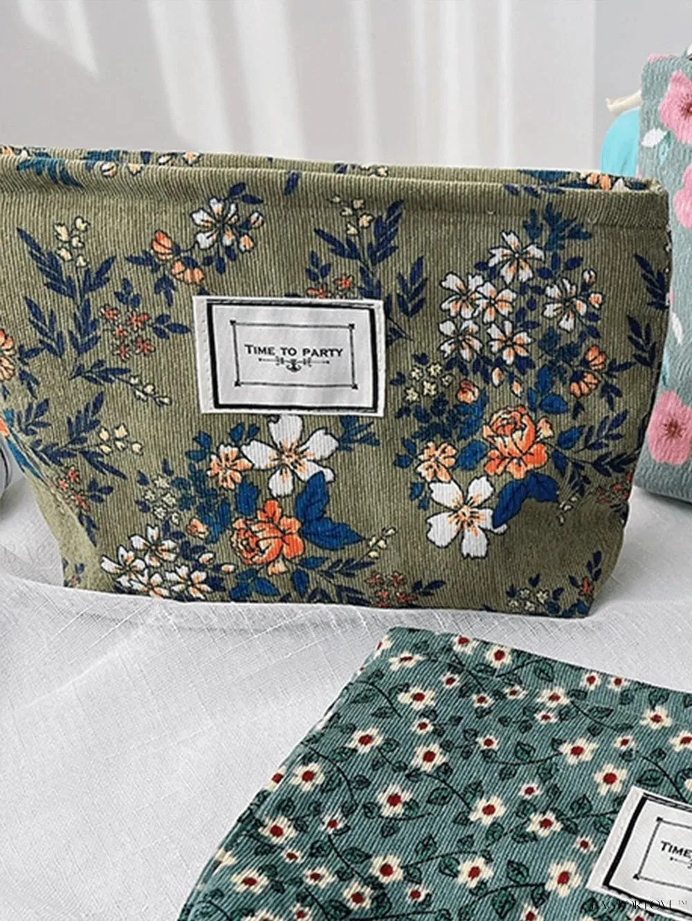 BagForLove - Retro Inspired Makeup Pouch in Army Green with Floral Accents