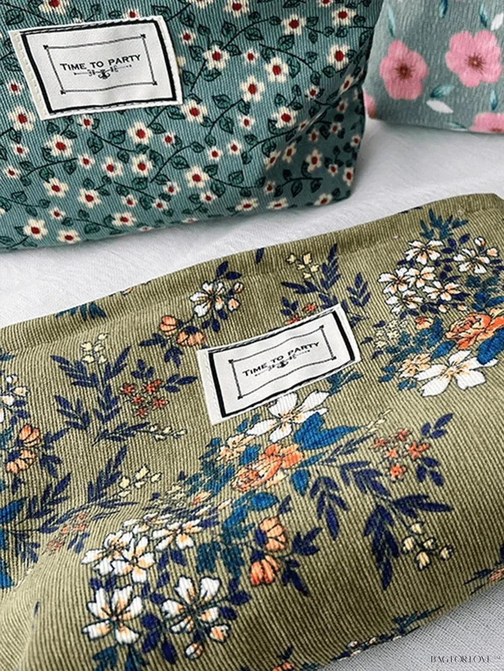 BagForLove - Retro Inspired Makeup Pouch in Army Green with Floral Accents