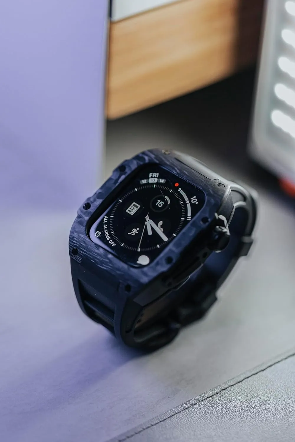 Carbon Fiber Rugged Case and Band for Apple Watch 45/44mm, Compatible with Apple Watch Series SE 9/8/7/6, Military-Grade Shockproof Bumper Case for iWatch Tactical Men's Modified Fashion Trend Band Black-Series