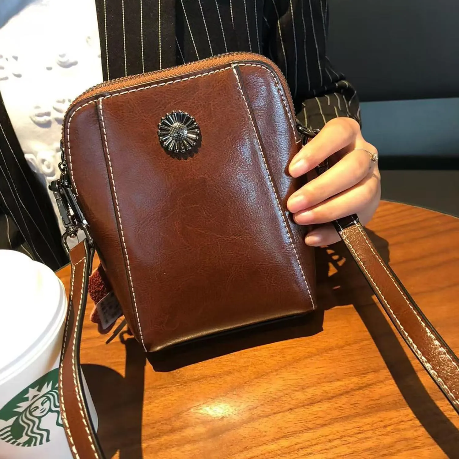 Designer Leather Small Crossbody Bags Purses for Women Cell Phone Bag Soft Women's Shoulder Handbags Gifts for Women