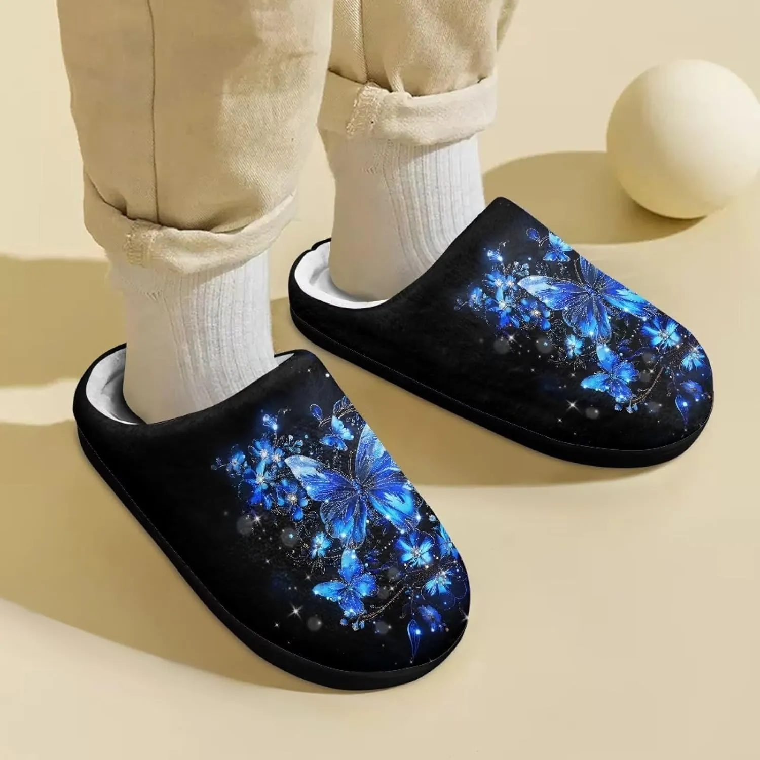 Flannel Slippers for Kids, Closed Toe Fluffy Slippers for Winter, Comfy Soft Home Slippers for Walking