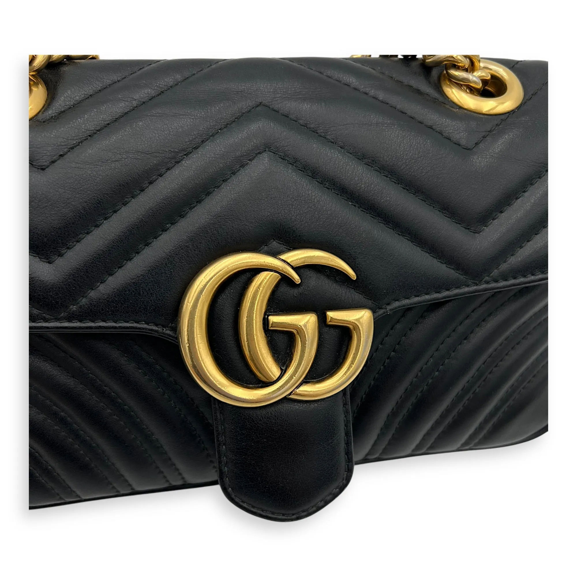 GG Marmont Mini Black Crossbody Bag in Calfskin, Gold hardware
