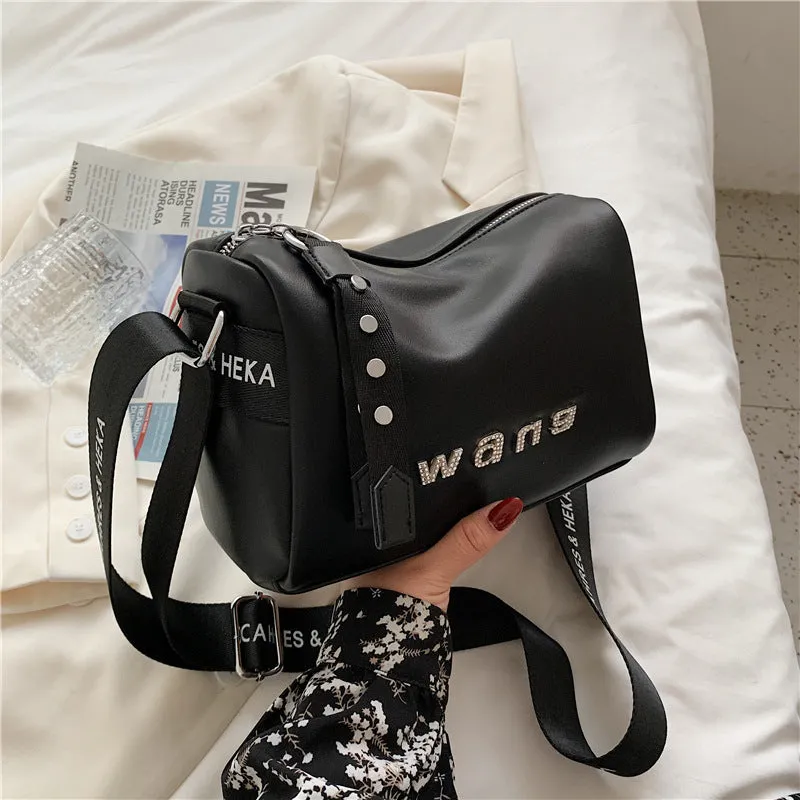 Graceful Women's Fashion Pillow Texture Cylinder Bags