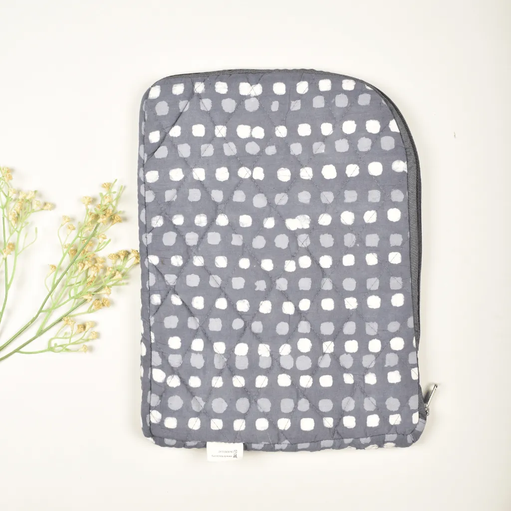 Grey easy slip quilted 13" laptop sleeve