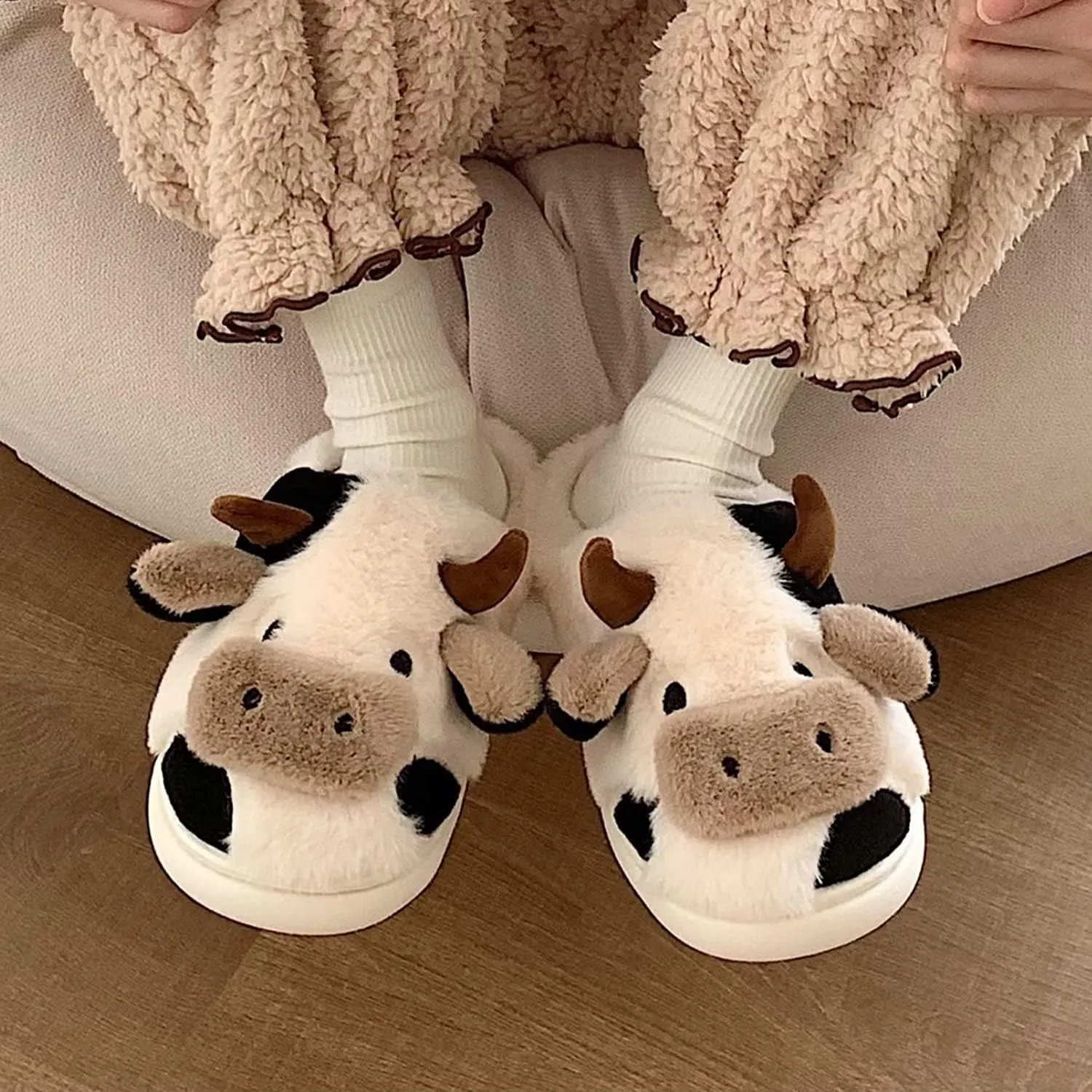 GULAKY Cow Slippers for Women Fuzzy Cute Kawaii Shoes Super Warm Soft Sole Non-slip Lightweight