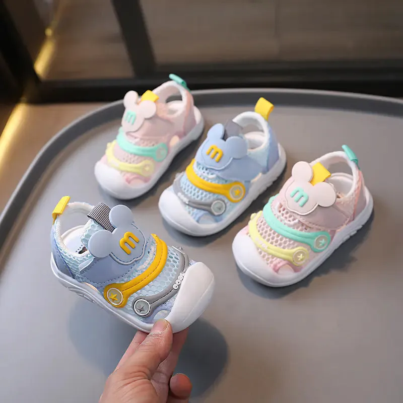 Light-Up Soft-Soled Sports Shoes for Kids