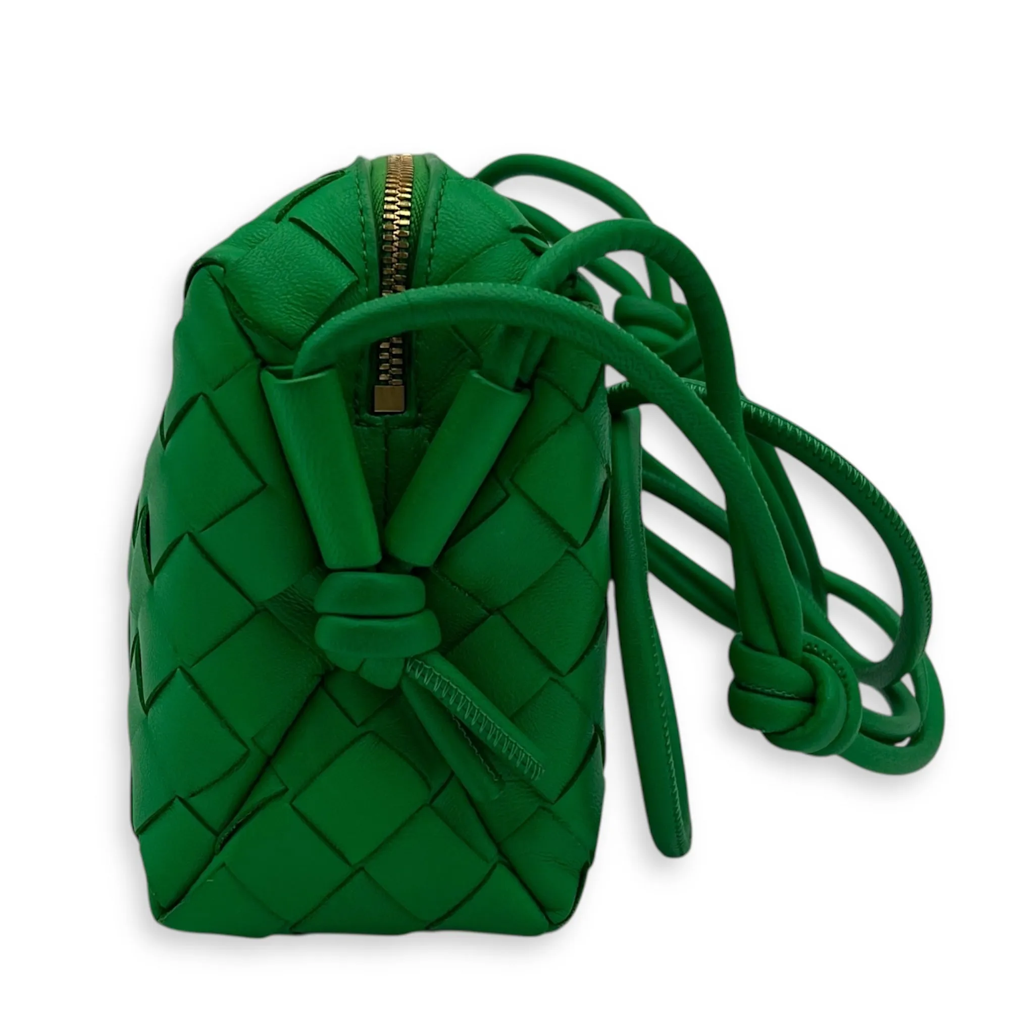 Loop Crossbody Bag Green in Calfskin, Gold hardware