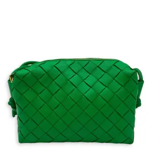 Loop Crossbody Bag Green in Calfskin, Gold hardware