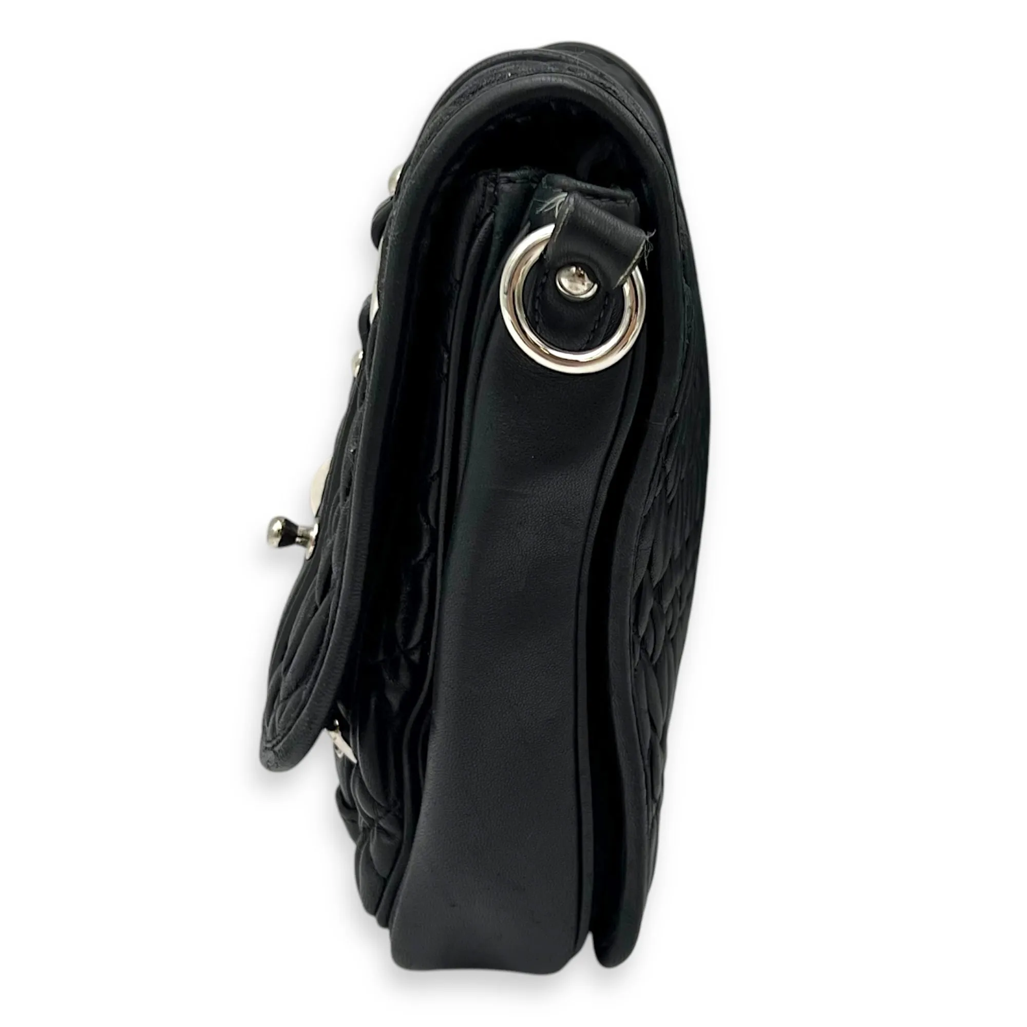 Matelassé Crossbody Bag Black in Calfskin, Silver hardware