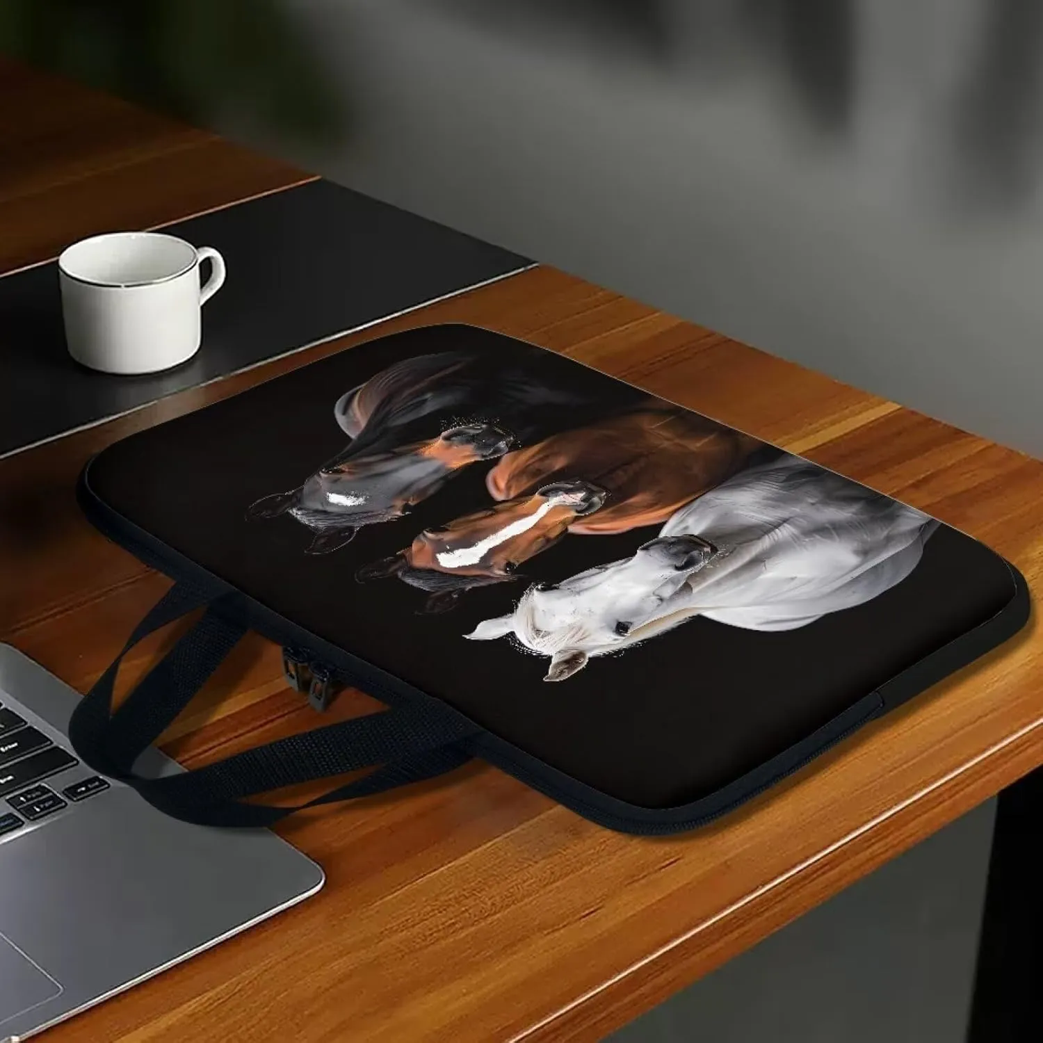 Mumeson Horses Laptop Bag Briefcase Handbag for Womens Compatible with MacBook MacBook Pro Laptop Sleeve Bag for Womens Teen Laptop Computer Pocket Case Briefcase