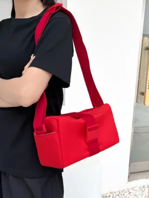Single-shoulder crossbody travel fitness bag with large capacity for daily leisure yoga (red)