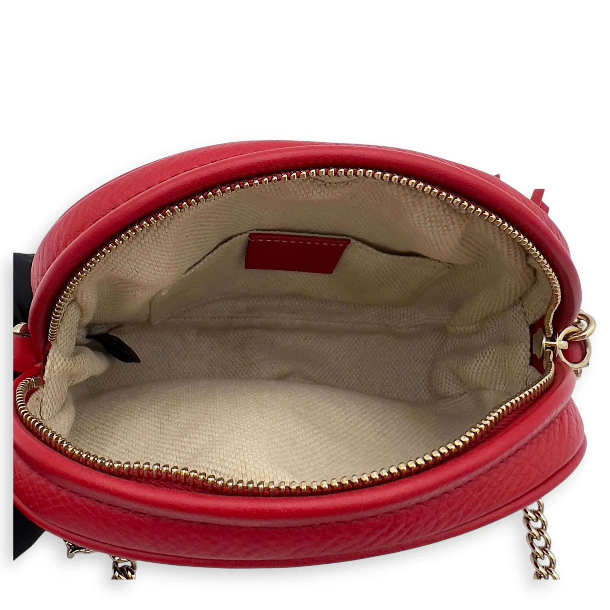 Soho Crossbody Bag Red in Calfskin, Gold hardware