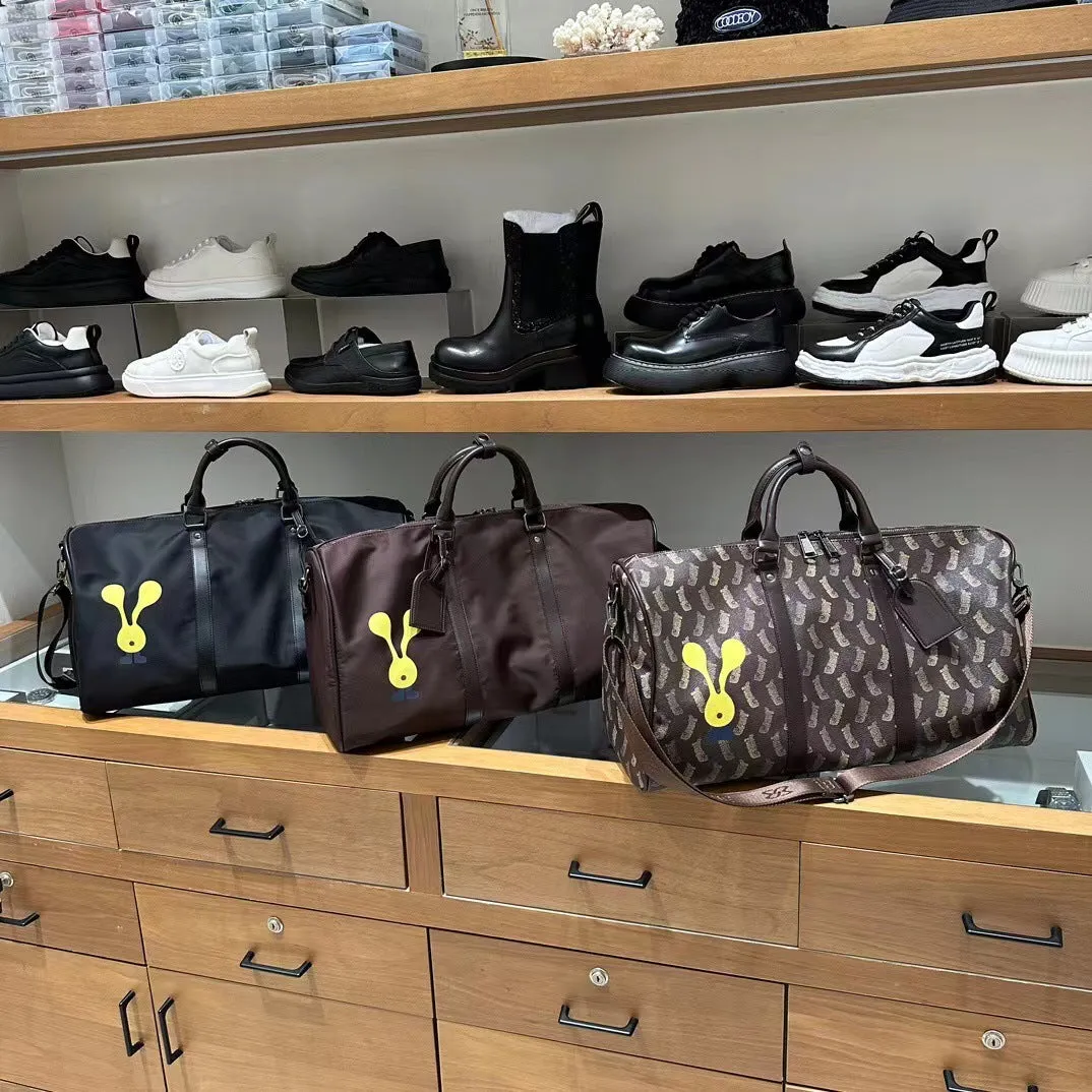 Stylish Large Capacity Short Female Trip Travel Bags