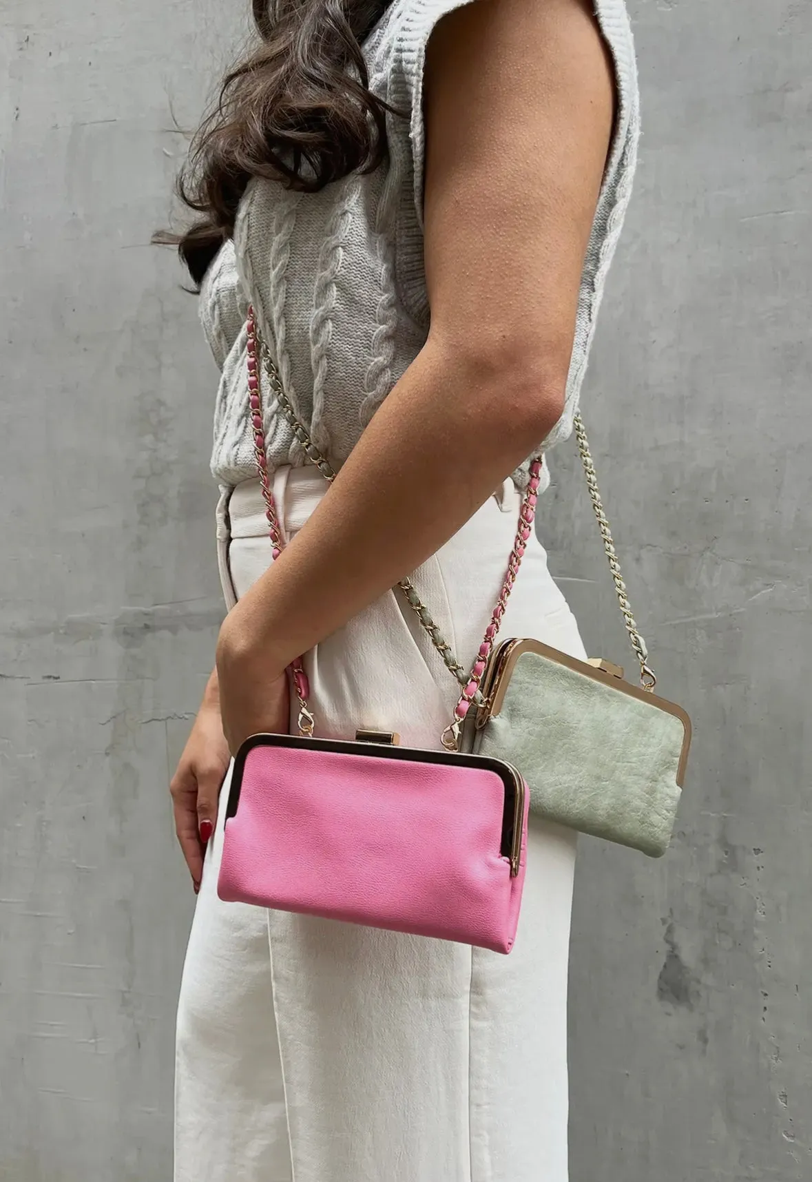 Sue Wallet Pouch Crossbody