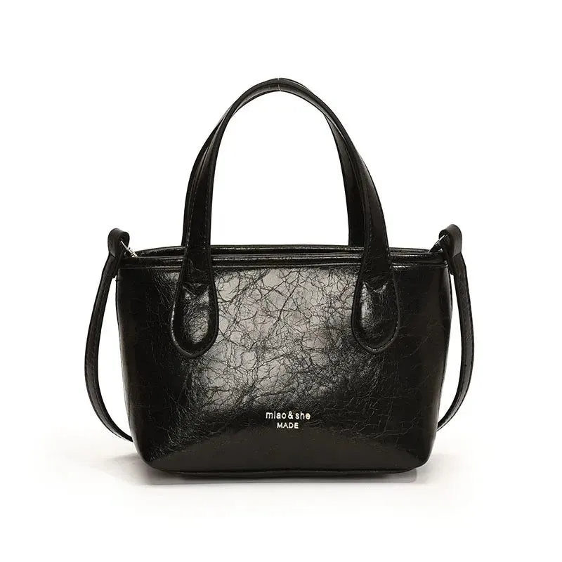 Trendy Silver Crossbody Bags for Women 2024