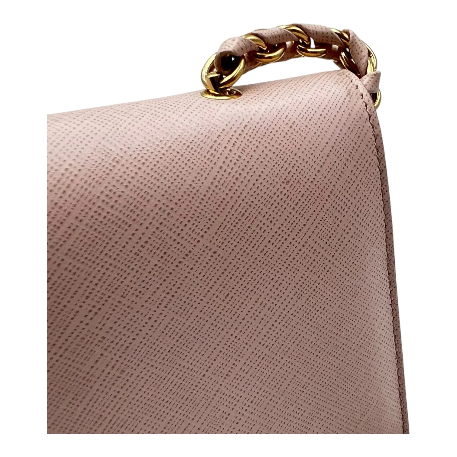 Vara Bow Pink Crossbody Bag in Calfskin, Gold hardware