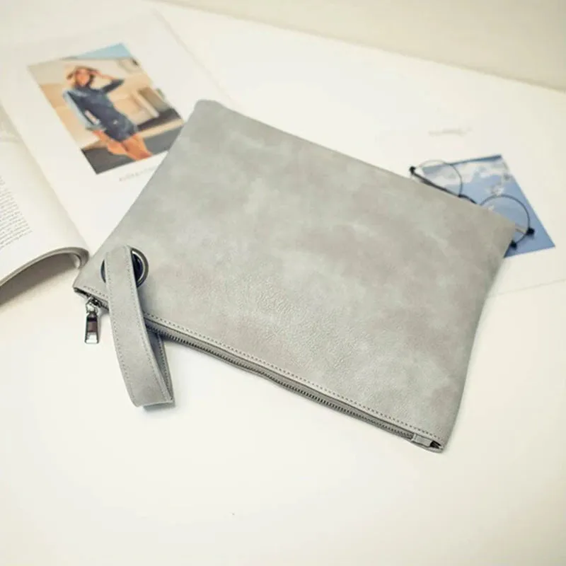 Vegan Leather Crossbody Bag – Sleek & Functional Handbag for Women