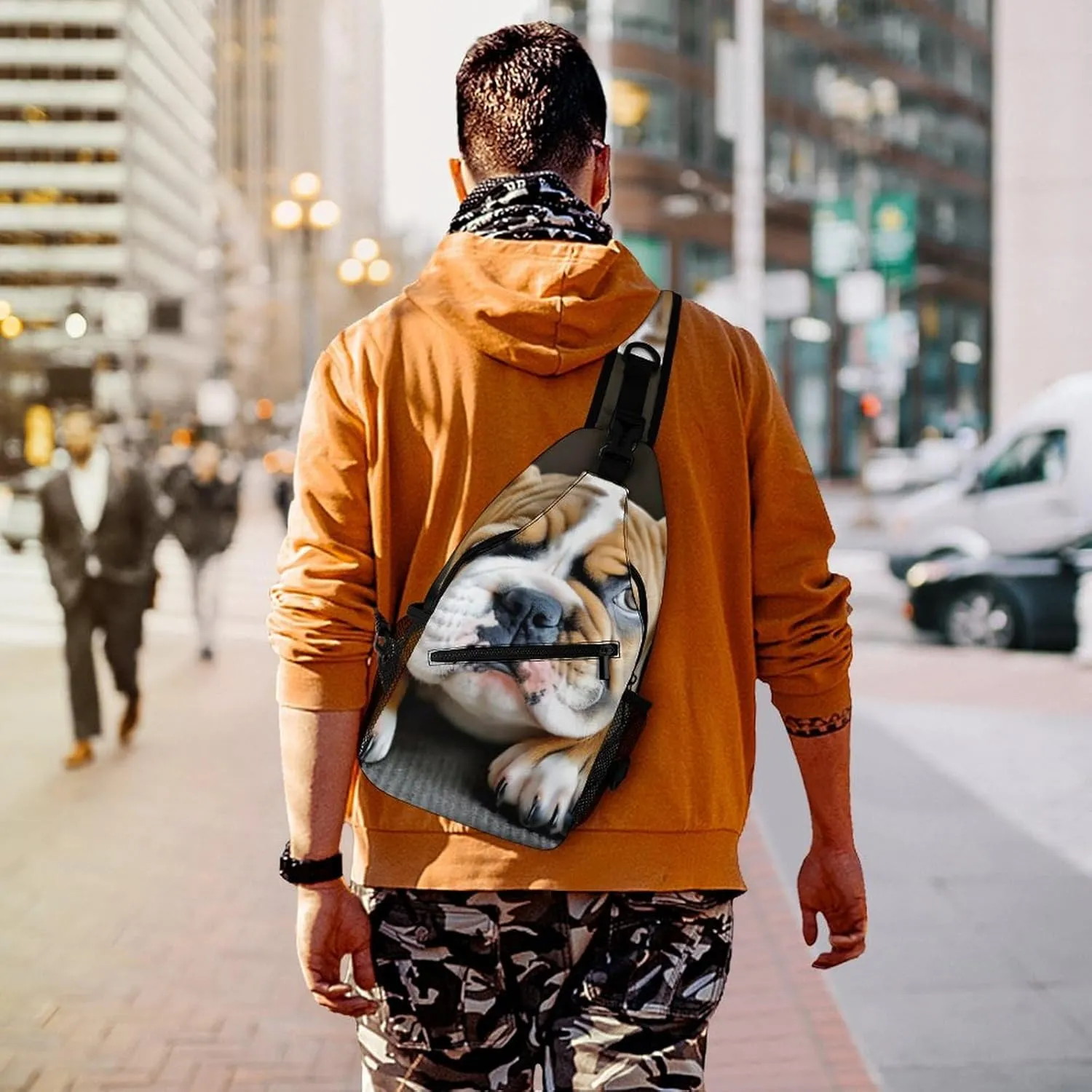 Womens Casual Shoulder Bag English Bulldog Puppy Dog Crossbody Sling Bag Large Capacity Adjustable Gym Chest Bag for Travel Sports Hiking