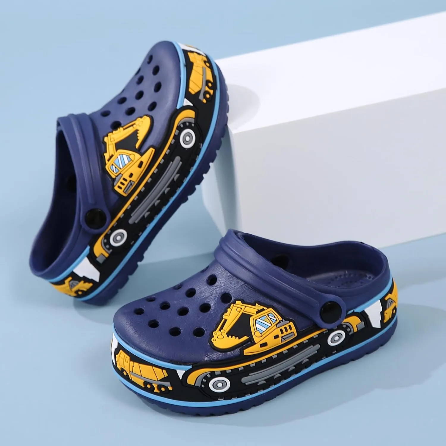YUKTOPA Girls Boys Clogs Shoes Cartoon Slides Sandals Little Kid's Slip-on Garden Shoes Lightweight Beach Pool Shower Slippers